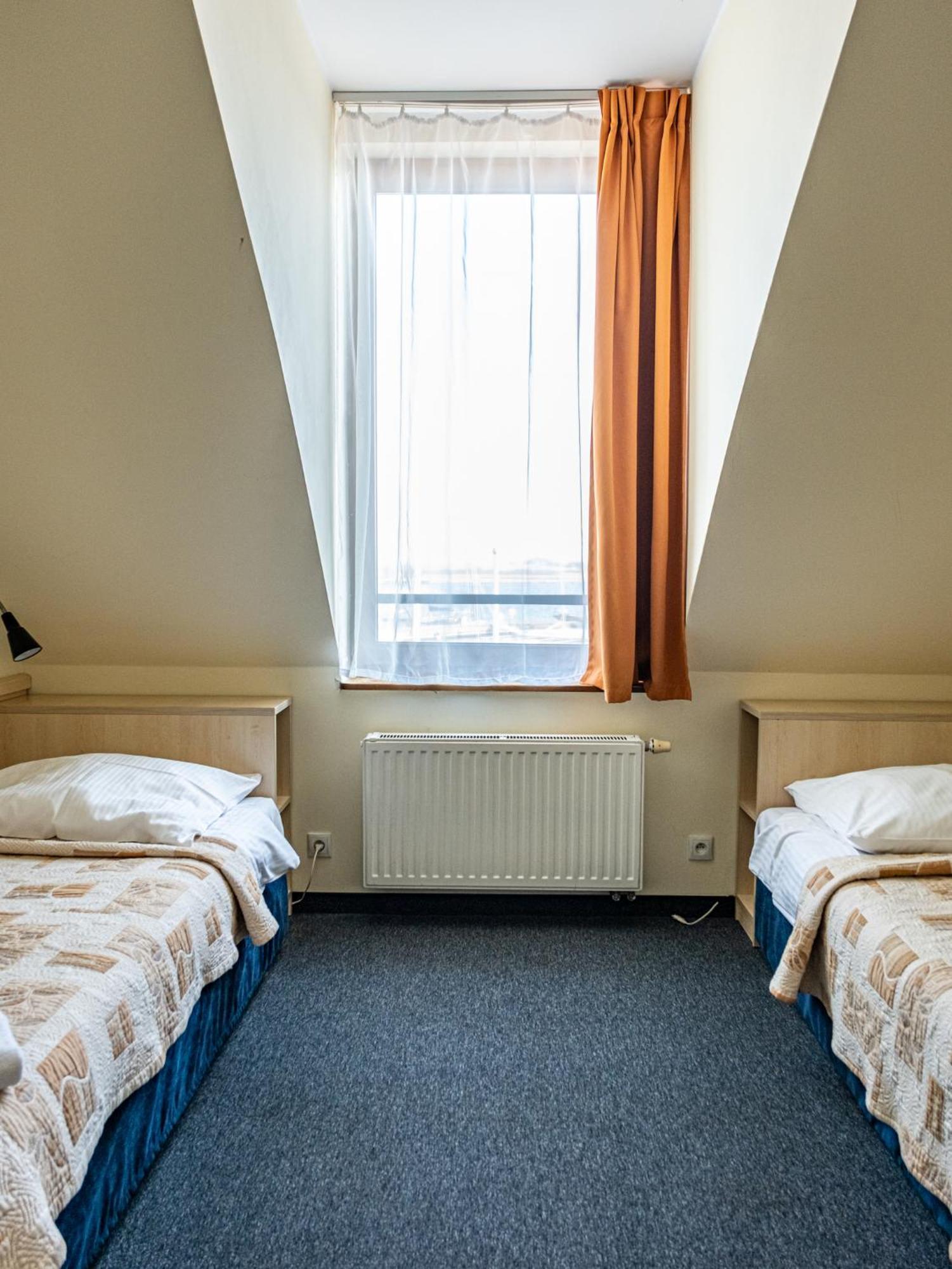 Hotel Galion Гданьск Экстерьер фото